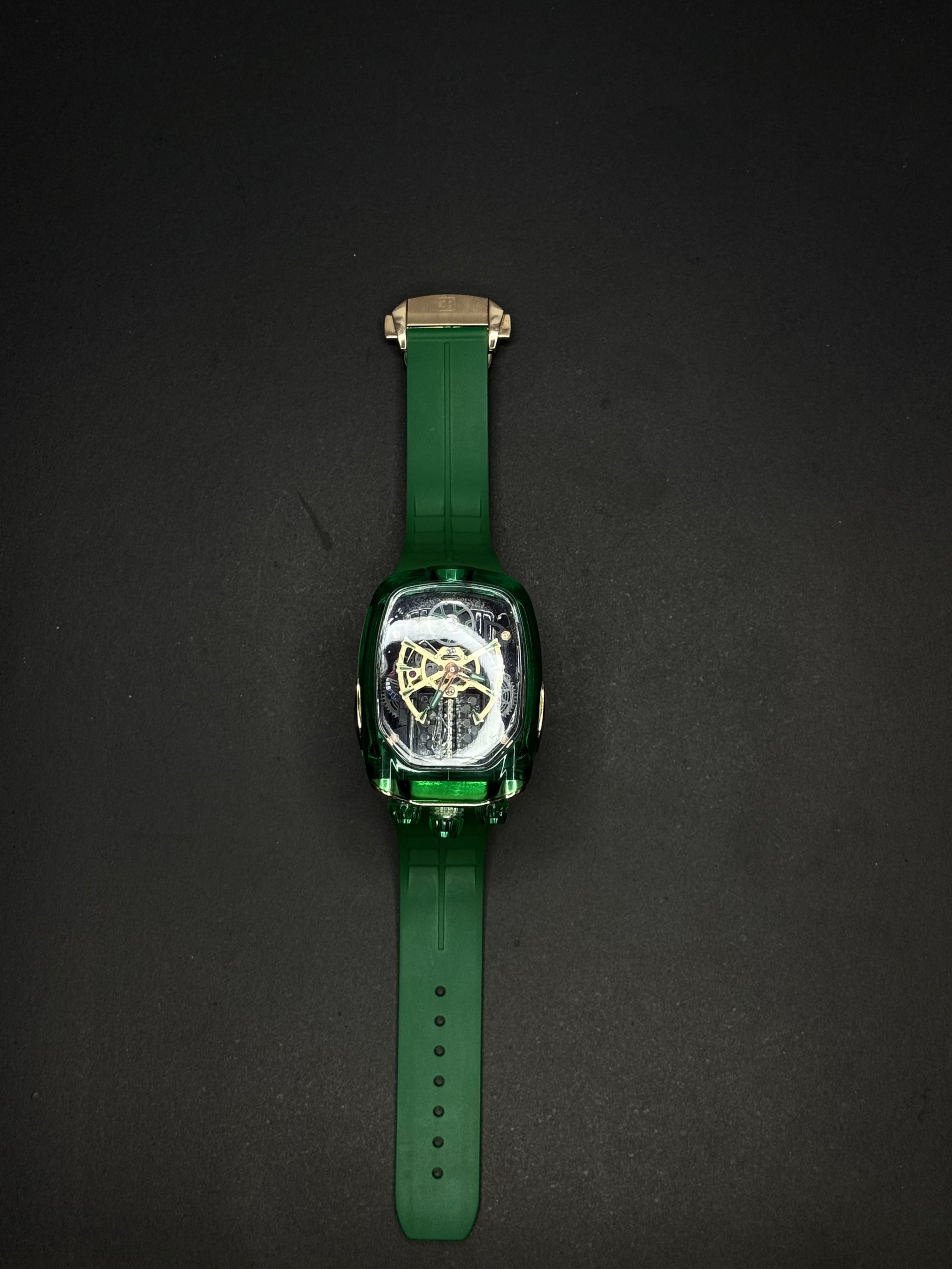 Bugatti Chiron inspired watch green gold tourbillon mechanical display Pakistan