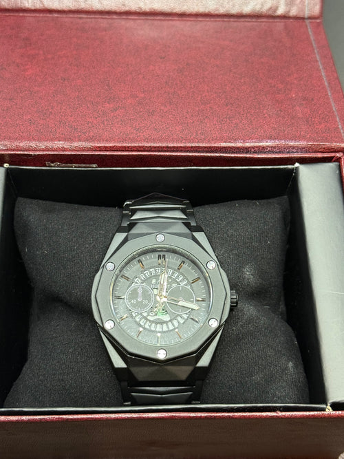 Hublot all black premium edition luxury watch Pakistan