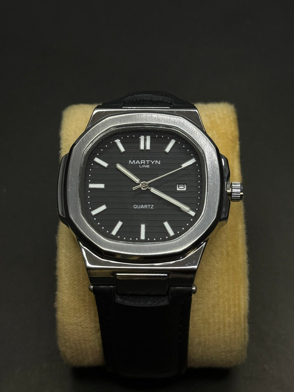 🖤 Martyn Black Leather Strap Watch – Premium Edition - sheikhstore