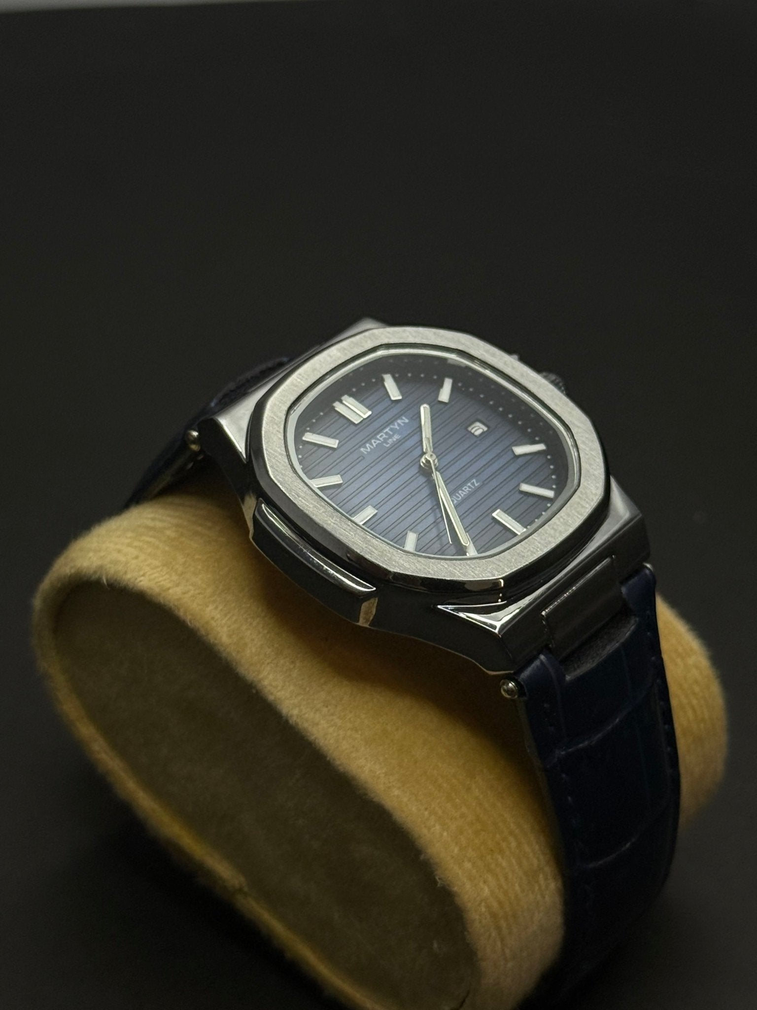 💙 Martyn Blue Edition Leather Strap Watch – Premium Edition - sheikhstore